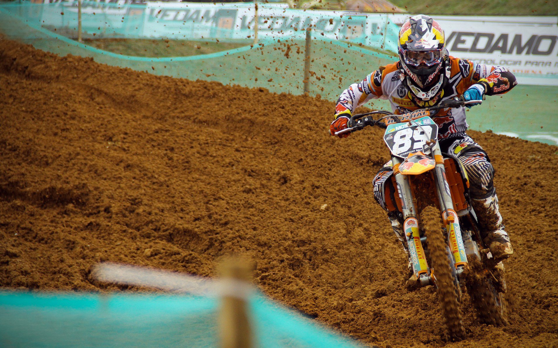 _夏季水上漂流节：清凉一夏的极限挑战_，水上漂流运动满足的条件